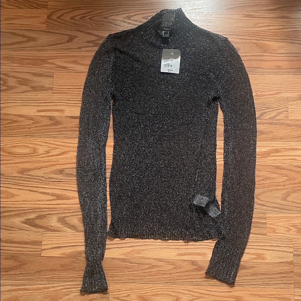 Forever 21 size s new metallic yarn/rayon material silver